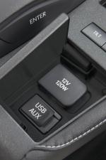 Lexus CT200h 2010 года